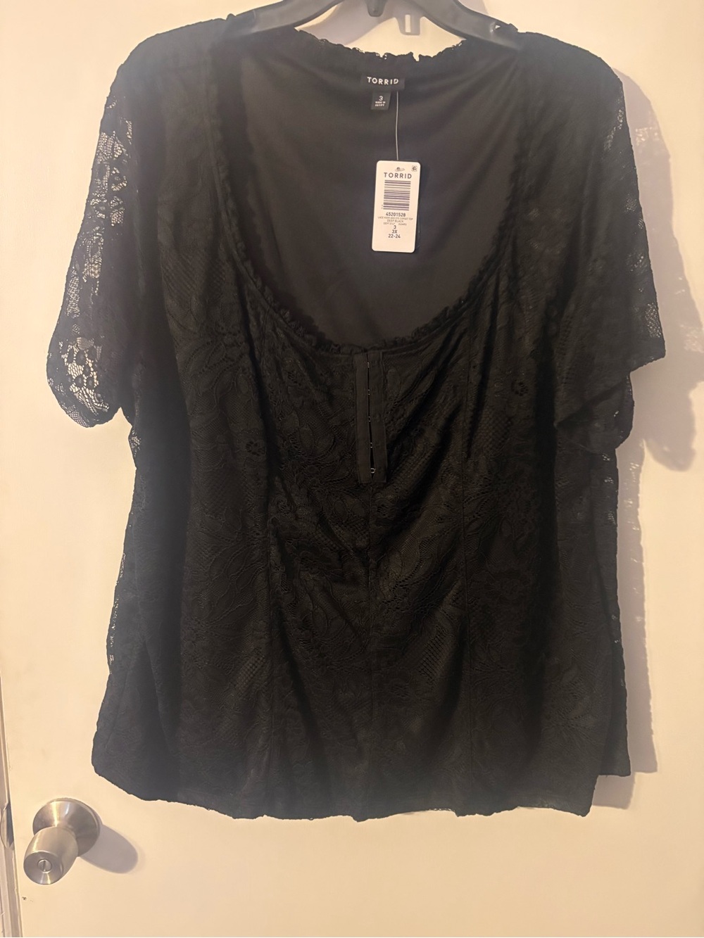 torrid Black Lace Scoop Neck Blouse size 3x-NWT